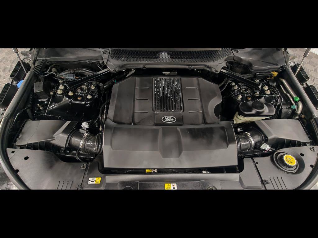 Used 2017 Land Rover Range Rover Supercharged image 74