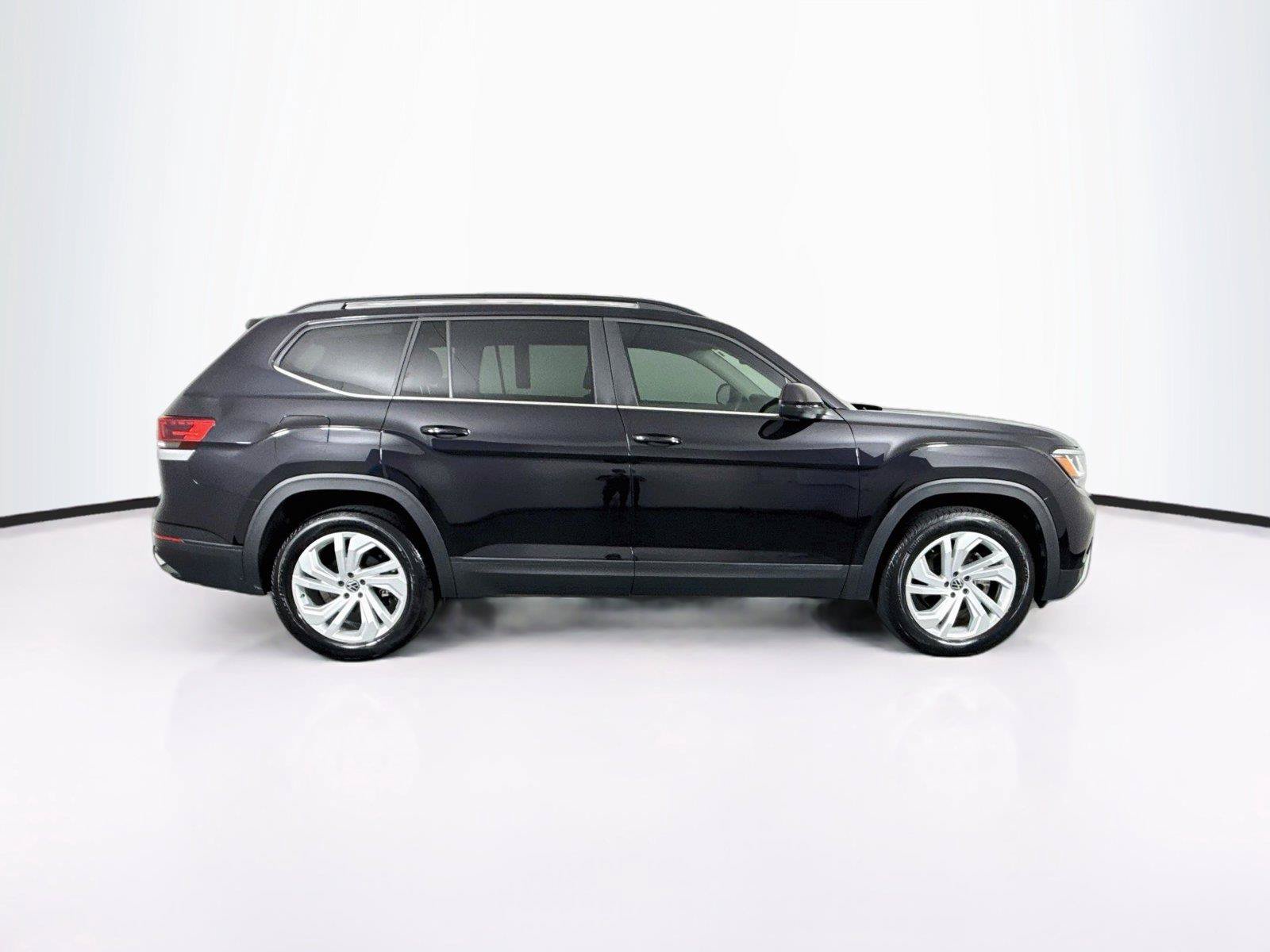 Used 2022 Volkswagen Atlas SE FWD image 10