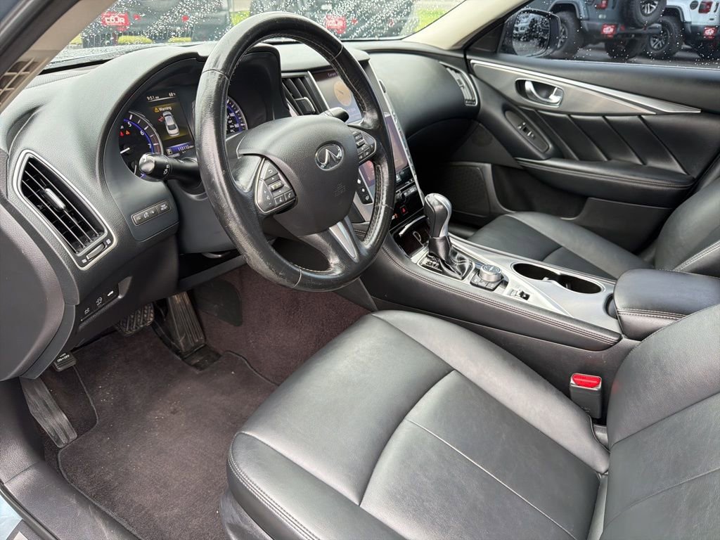 Used 2016 INFINITI Q50 2.0t w/ Moonroof Package image 29