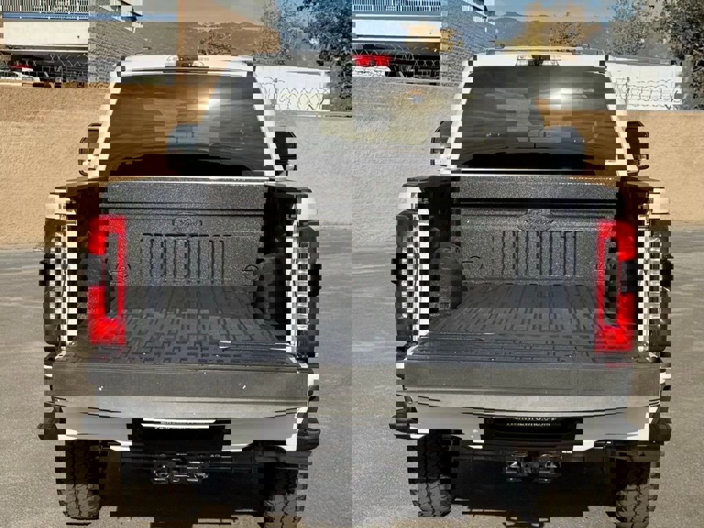 New 2026 Ford F350 Lariat w/ Black Appearance Package image 15
