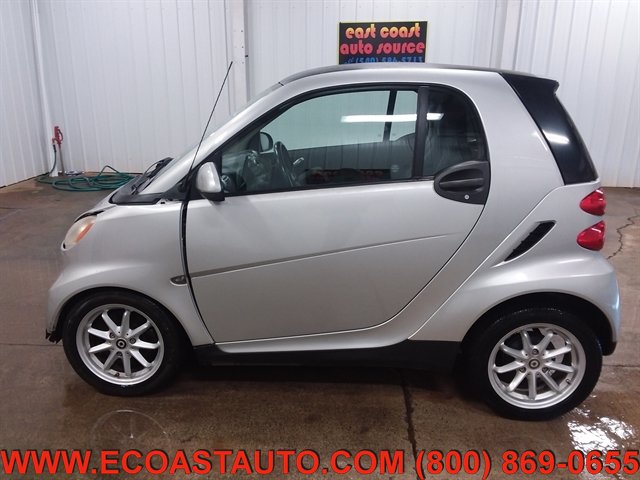 Used 2008 smart fortwo passion RWD image 2