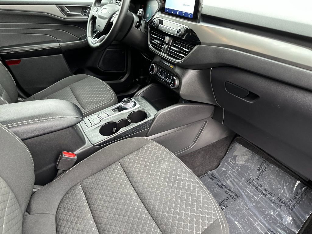Certified 2023 Ford Escape Active FWD image 15