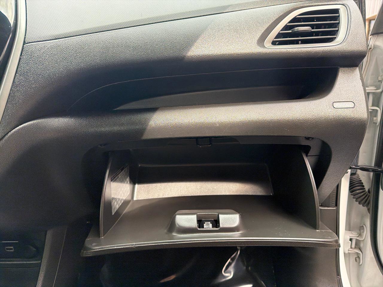 Used 2020 Chevrolet Spark LS FWD image 29