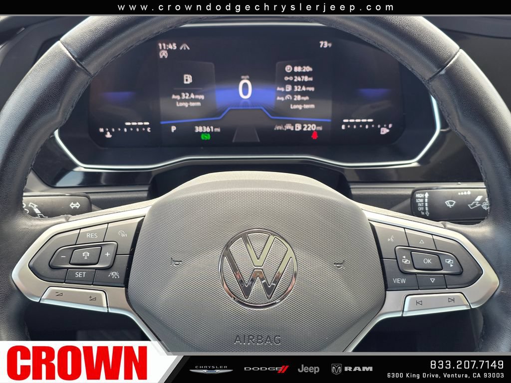 Used 2024 Volkswagen Jetta SE FWD image 30