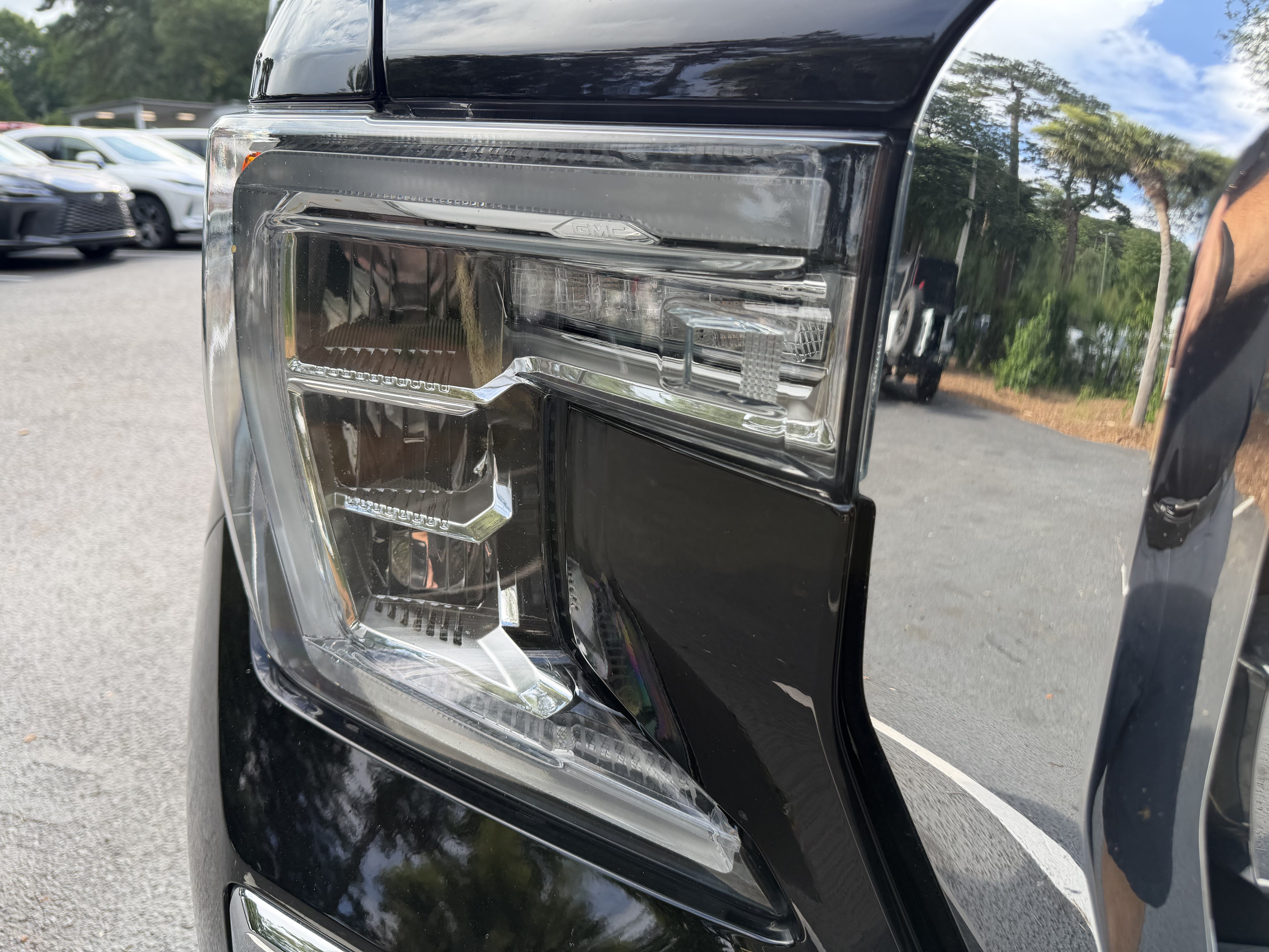 Used 2020 GMC Sierra 1500 Denali w/ Denali Ultimate Package AWD/4WD image 12