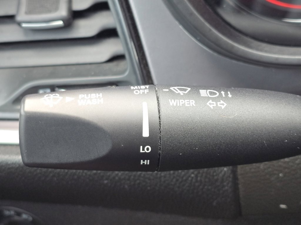 Used 2022 Dodge Challenger GT w/ Driver Convenience Group image 31