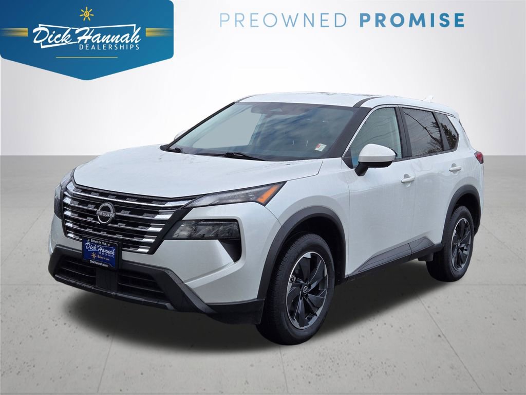 Used 2024 Nissan Rogue SV image 1