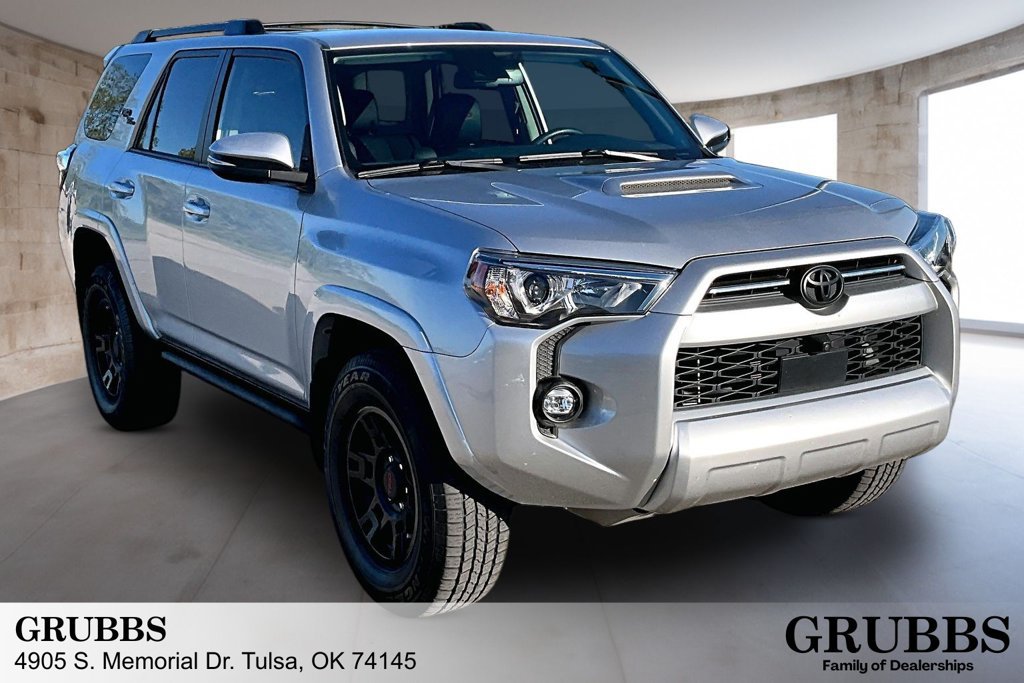Used 2023 Toyota 4Runner TRD Off-Road Premium w/ Off Road Premium Plus Package AWD/4WD image 1