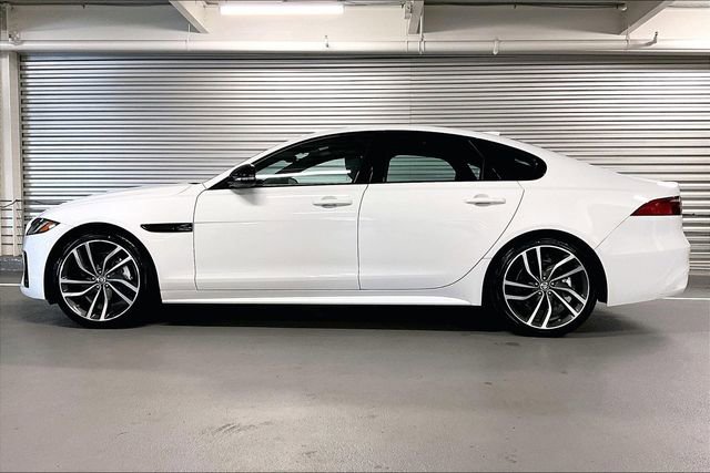 New 2024 Jaguar XF R-Dynamic SE image 3