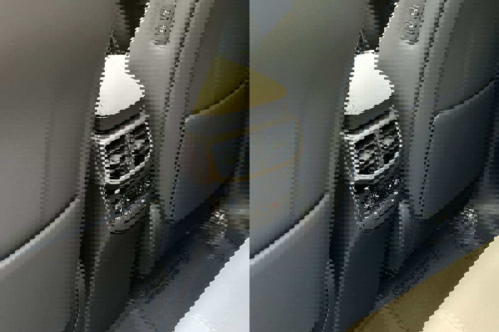 New 2026 Lexus RX 450h Luxury image 14