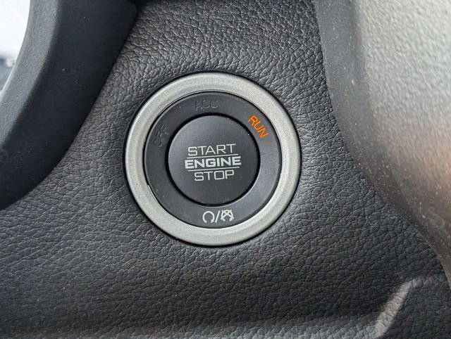 Used 2022 RAM 1500 Rebel image 23