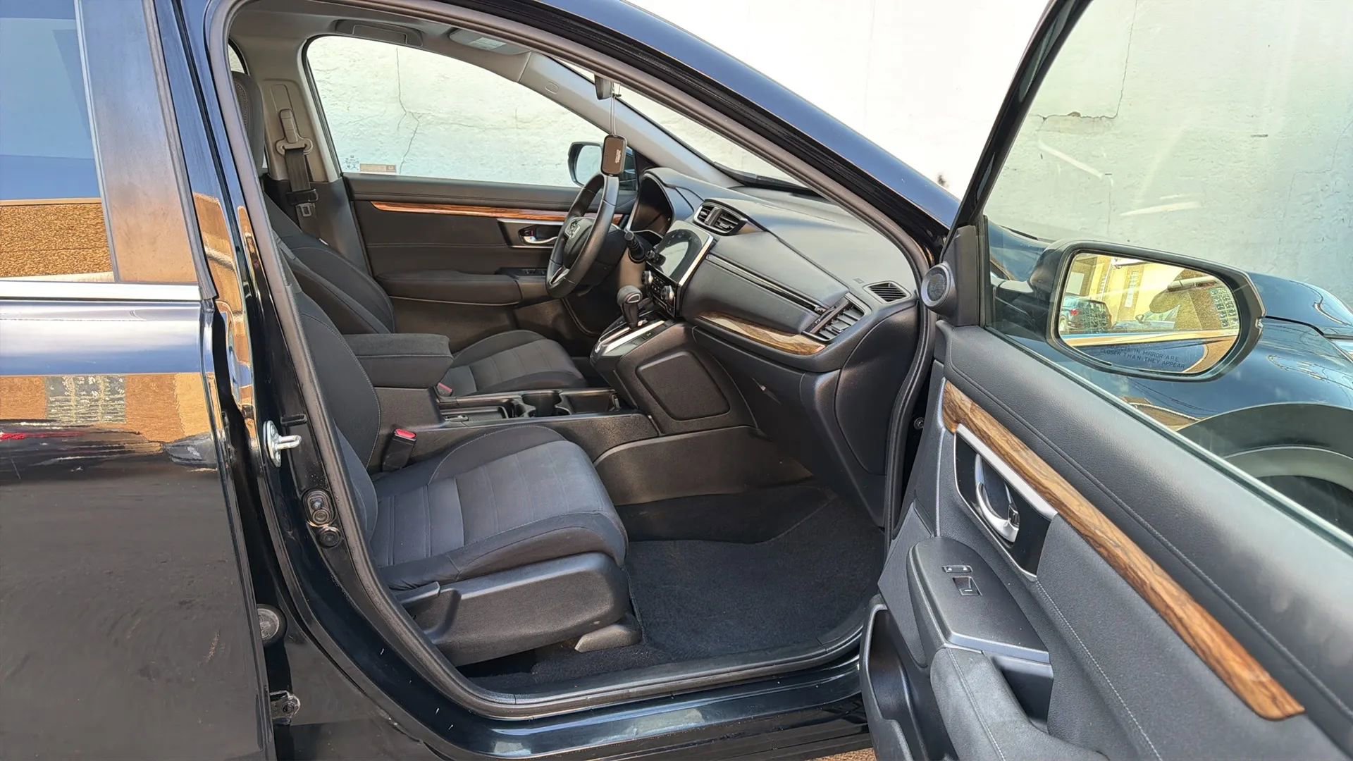 Used 2019 Honda CR-V EX image 25