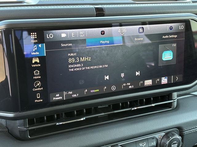 Used 2025 Jeep Wrangler Unlimited Rubicon image 19