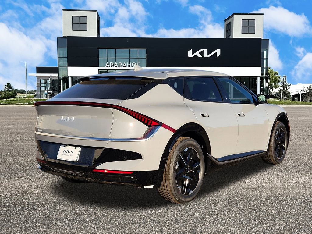 New 2025 Kia EV6 Wind image 5