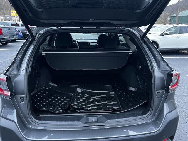 Used 2023 Subaru Outback Onyx Edition image 9