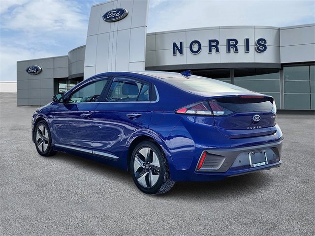 Used 2020 Hyundai Ioniq Limited image 3