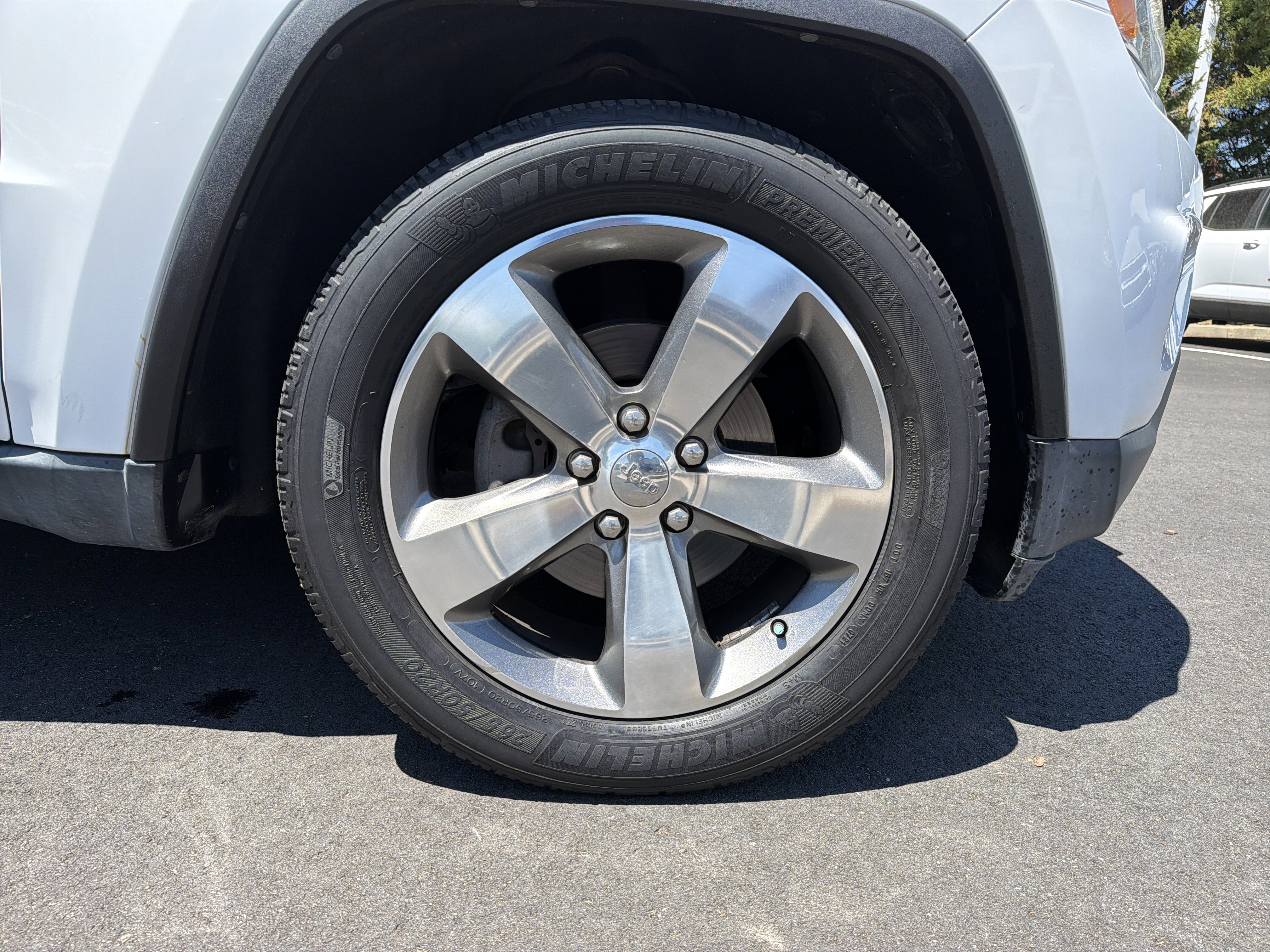 Used 2014 Jeep Grand Cherokee Limited AWD/4WD image 13