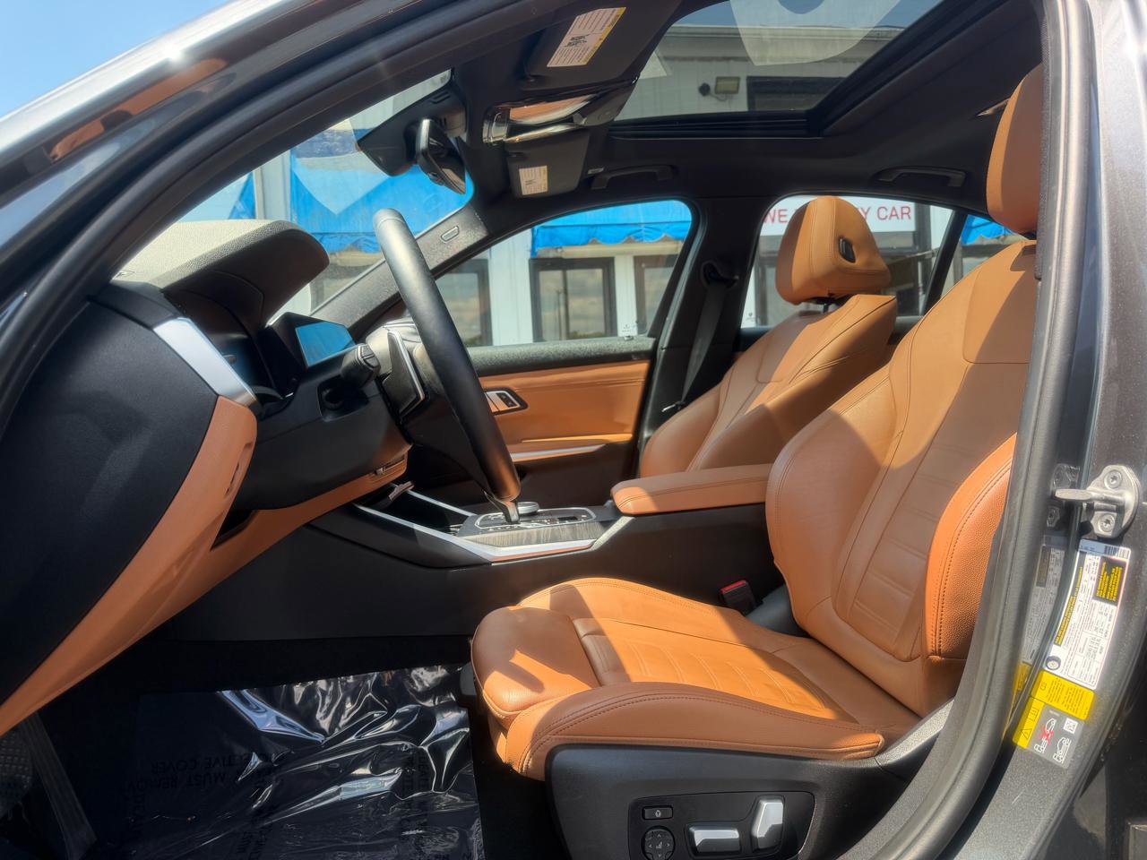 Used 2021 BMW 330e xDrive w/ Executive Package AWD/4WD image 11