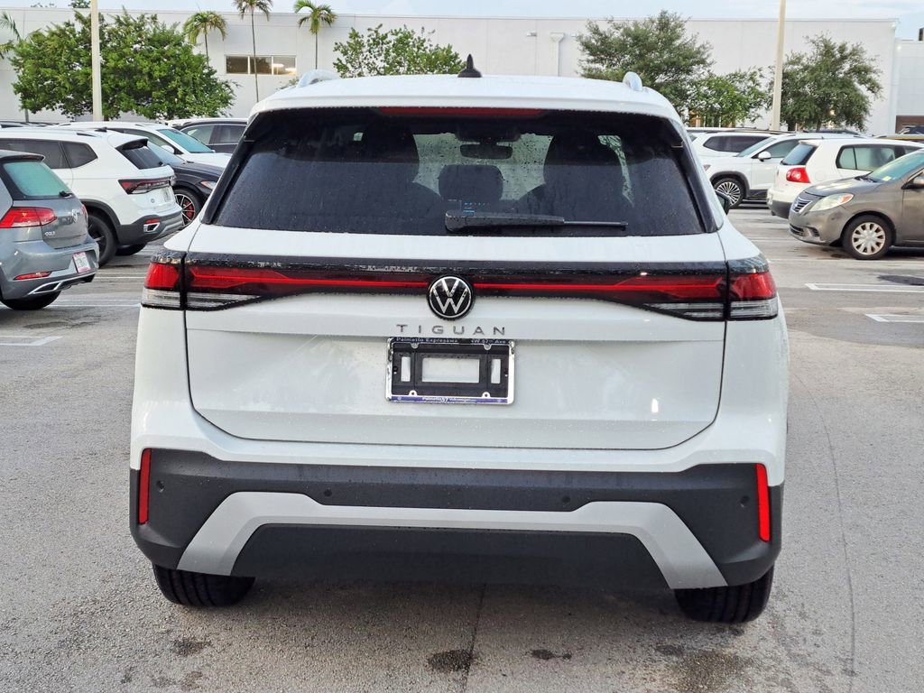 New 2026 Volkswagen Tiguan S FWD image 4