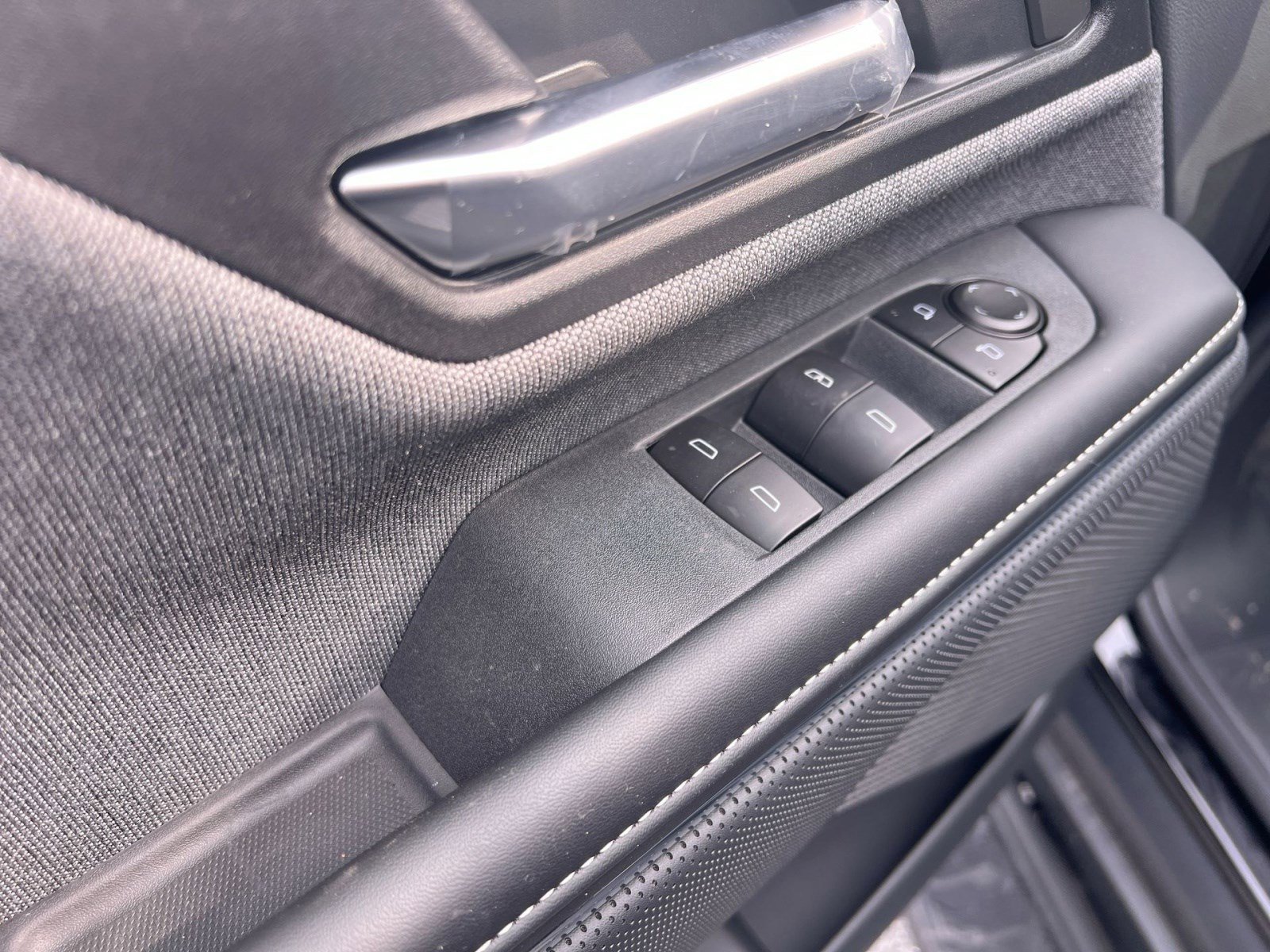 New 2026 GMC Sierra EV Elevation image 14