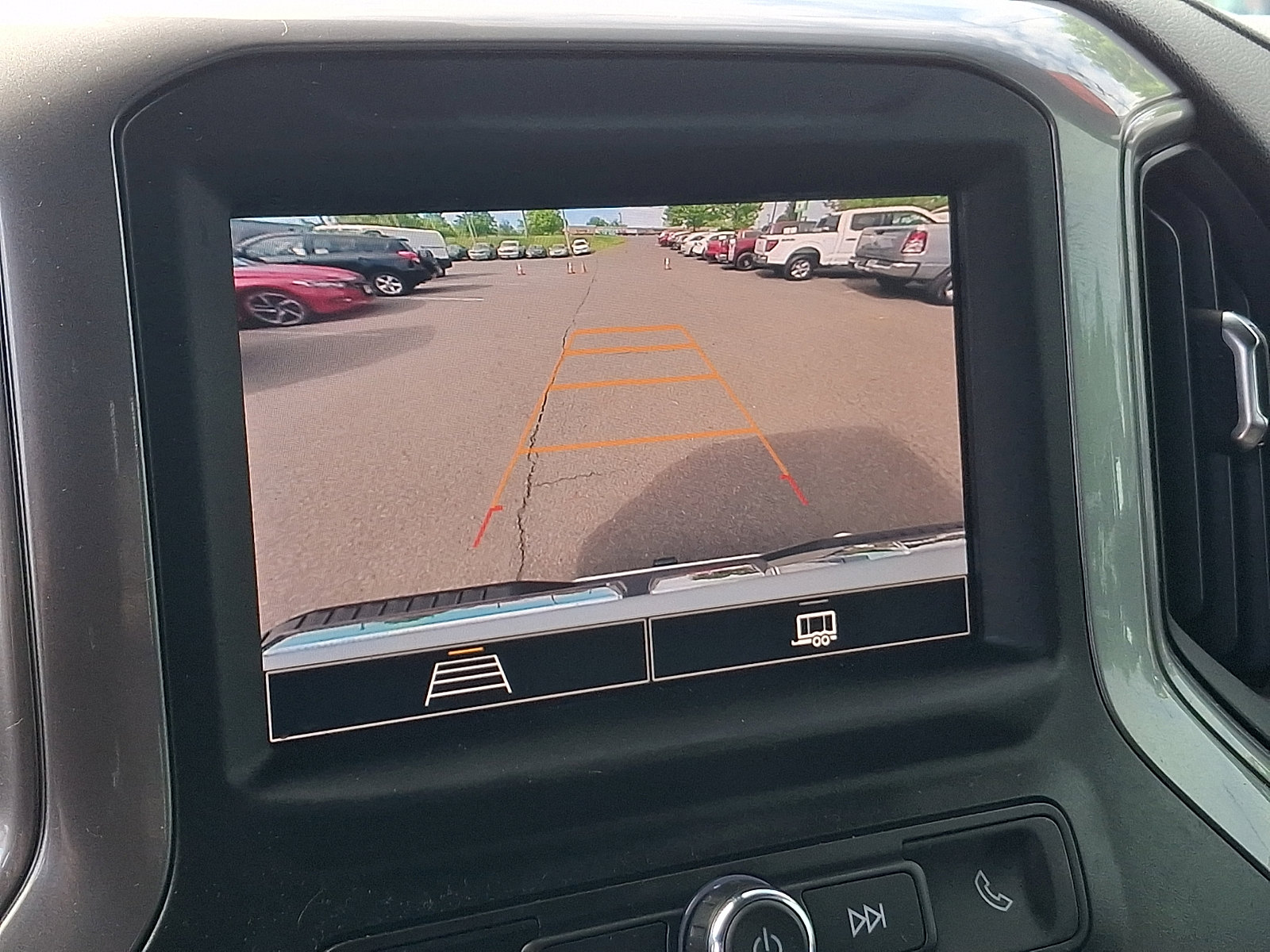 Used 2024 GMC Sierra 2500 Pro AWD/4WD image 18