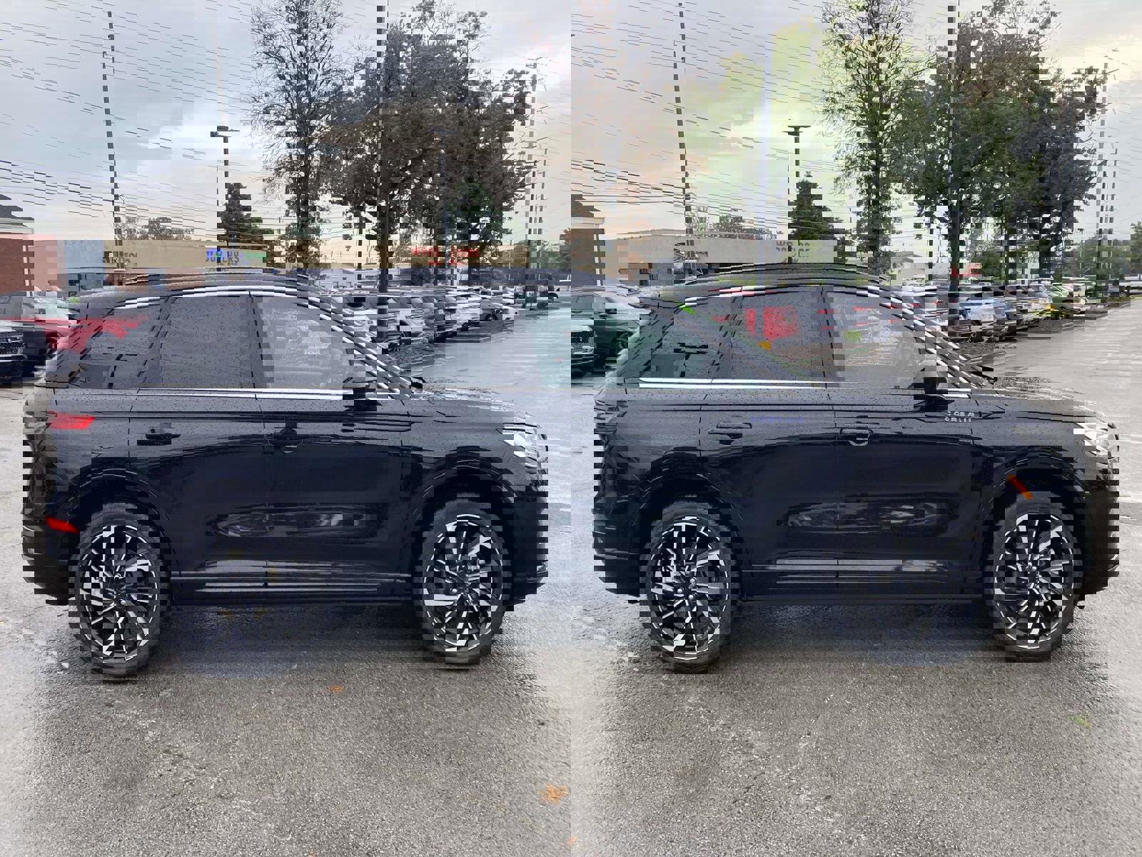 New 2025 Lincoln Corsair Grand Touring image 2