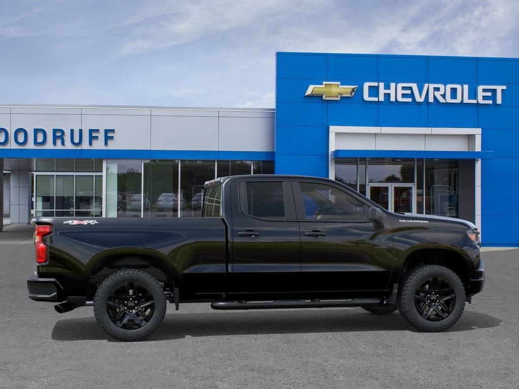 New 2026 Chevrolet Silverado 1500 Custom w/ Turbomax Blackout Package AWD/4WD image 5