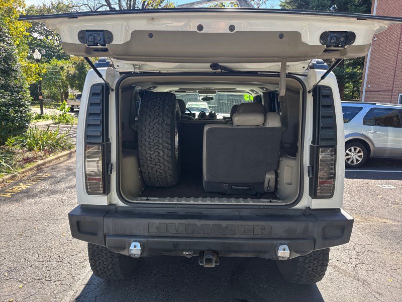 Used 2003 HUMMER H2 w/ Preferred Equipment Group AWD/4WD image 37