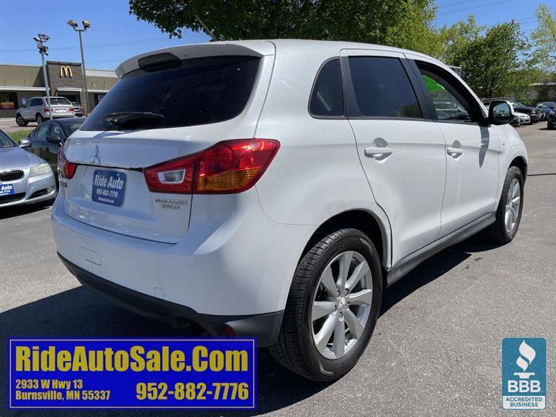 Used 2013 Mitsubishi Outlander Sport ES AWD/4WD image 5