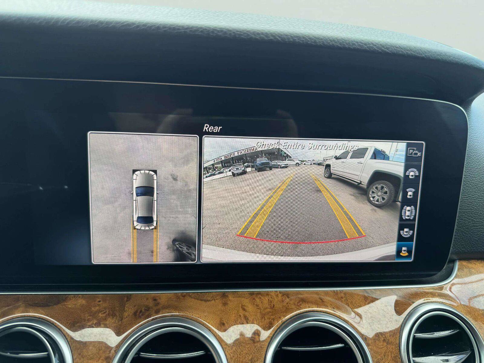 Used 2020 Mercedes-Benz E 350 4MATIC Sedan image 28