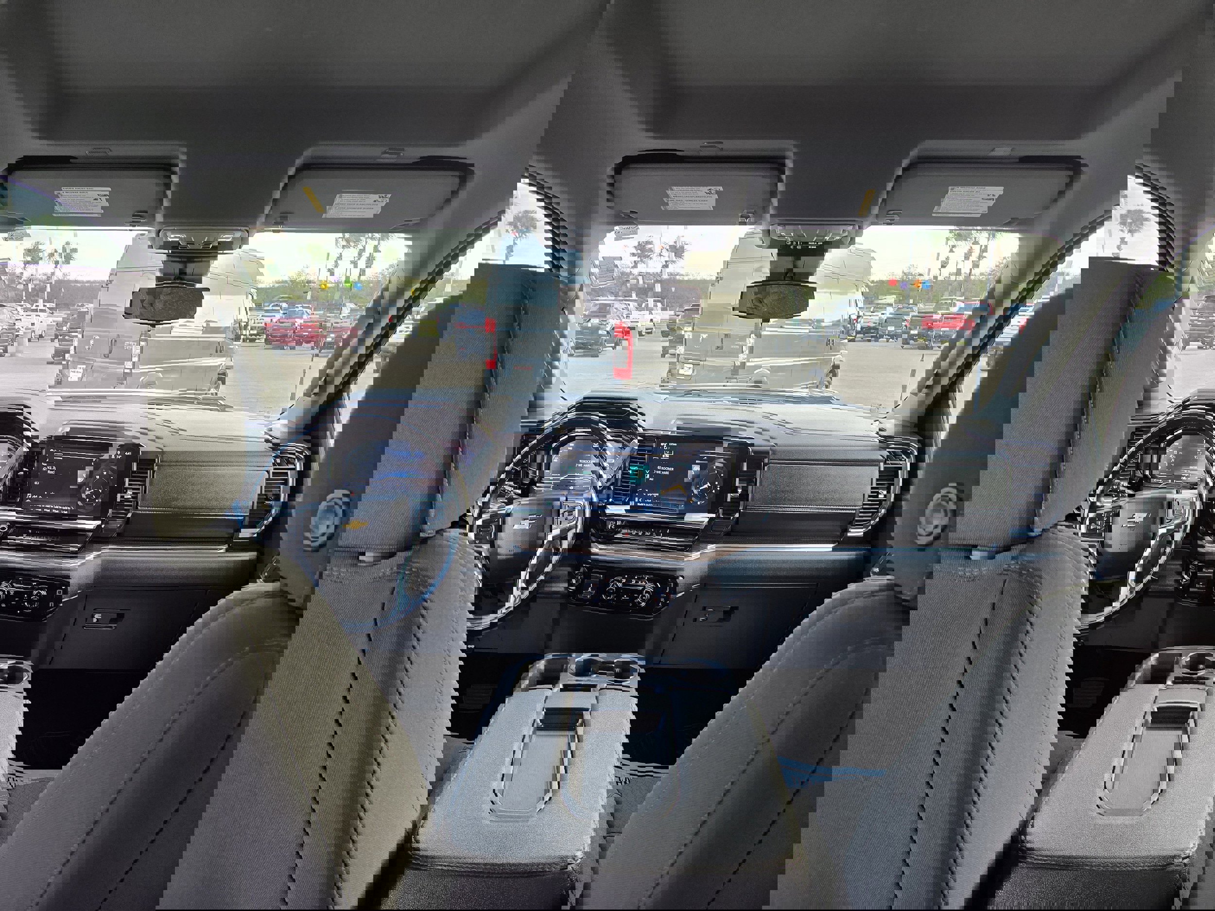 Used 2024 Chevrolet Silverado 2500 LT image 22