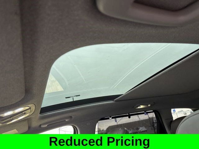 Used 2019 Hyundai Santa Fe AWD image 30