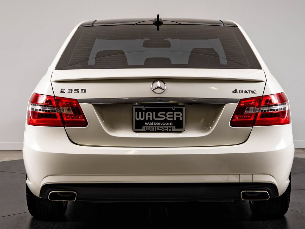 Used 2012 Mercedes-Benz E 350 4MATIC Sedan image 7