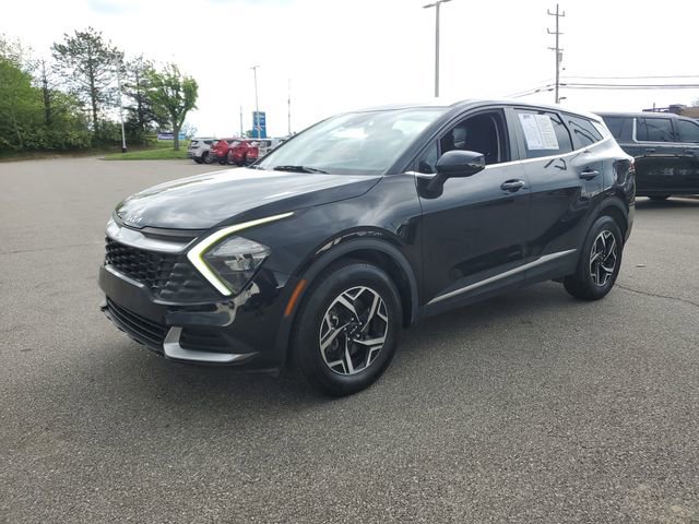 Used 2023 Kia Sportage LX image 2