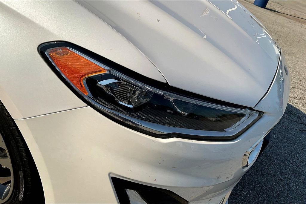 Used 2019 Ford Fusion Titanium image 30
