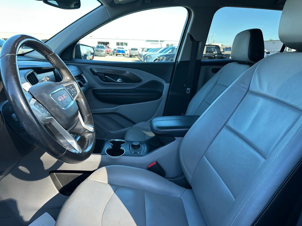 Used 2020 GMC Terrain SLT w/ Preferred Package image 26