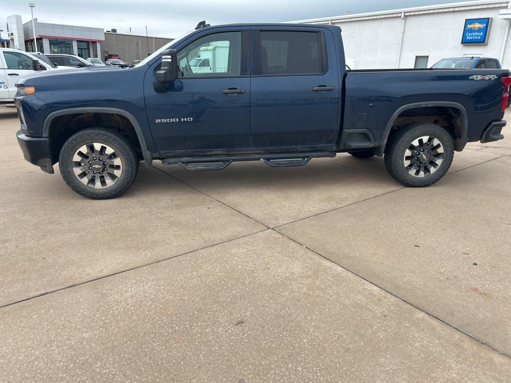 Used 2021 Chevrolet Silverado 2500 Custom w/ Custom Value Package AWD/4WD image 2
