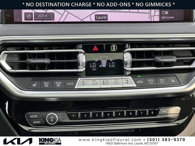Used 2024 BMW X4 xDrive30i w/ Parking Assistance Package AWD/4WD image 5