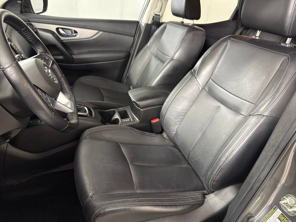 Used 2020 Nissan Rogue Sport SL FWD image 10
