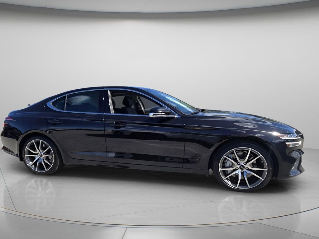 Used 2026 Genesis G70 2.5T Prestige RWD image 4