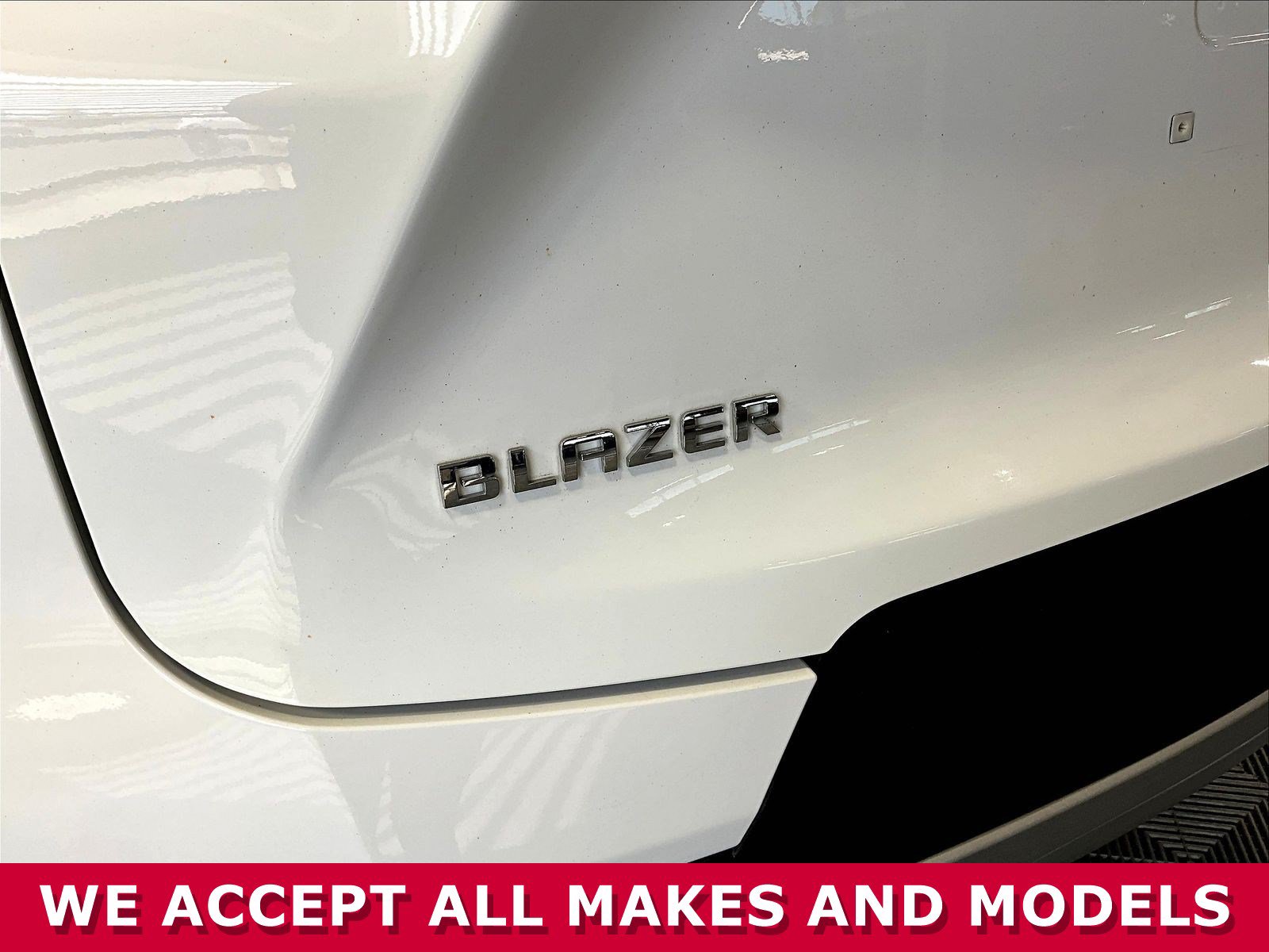 Used 2024 Chevrolet Blazer LT w/ Convenience Package FWD image 22