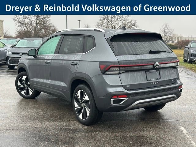New 2026 Volkswagen Taos SE image 5