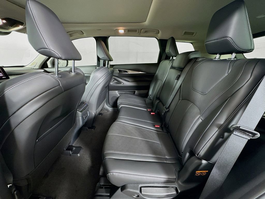 New 2027 INFINITI QX60 Luxe w/ Cargo Package AWD/4WD image 29