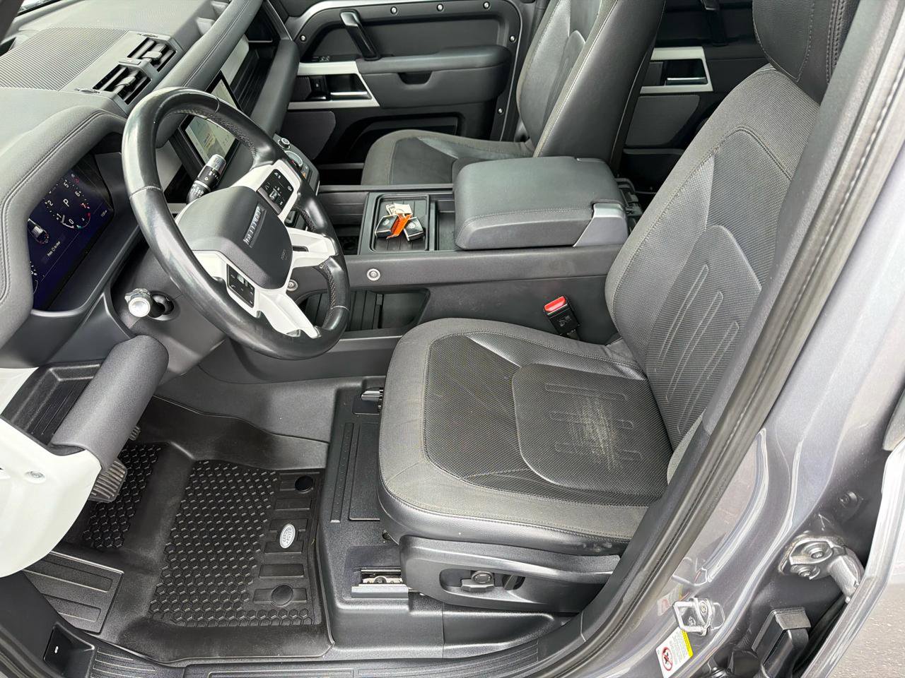 Used 2020 Land Rover Defender 110 SE AWD/4WD image 9