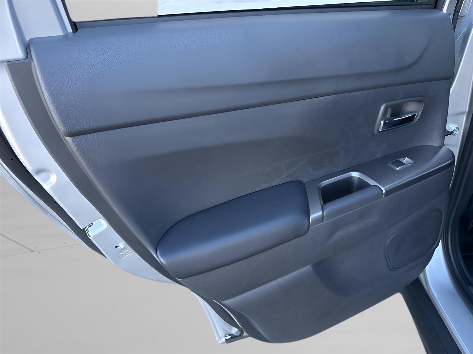 New 2026 Mitsubishi Outlander Sport SE AWD/4WD image 29