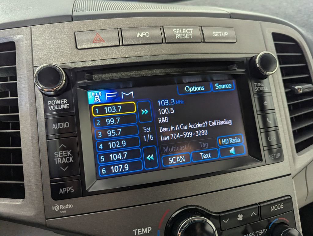 Used 2014 Toyota Venza XLE FWD image 40