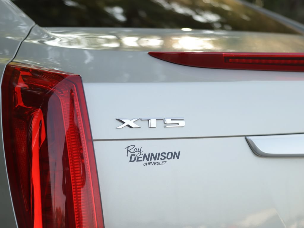 Used 2016 Cadillac XTS Luxury w/ Driver Awareness Package FWD image 36