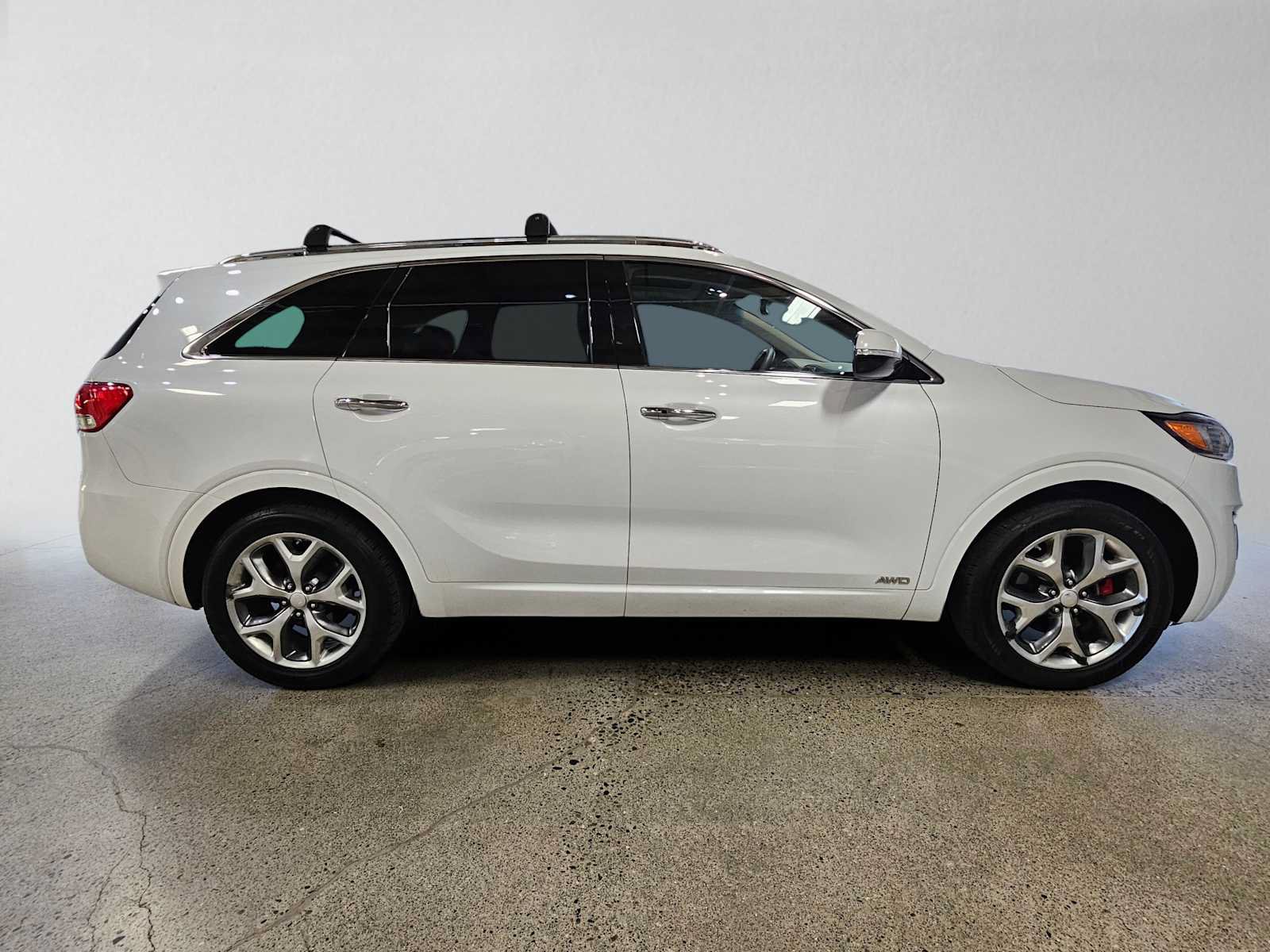 Used 2018 Kia Sorento SX AWD/4WD image 2