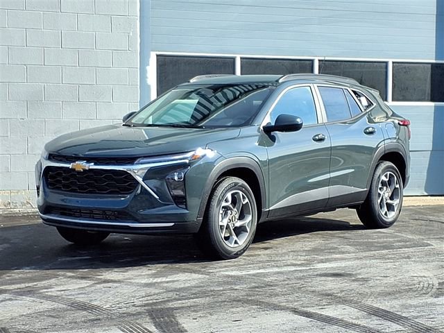 New 2026 Chevrolet Trax LT w/ Driver Confidence Package FWD image 1