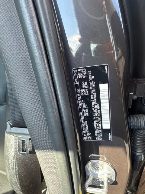 Used 2024 Volvo S60 B5 Core w/ Climate Package FWD image 28